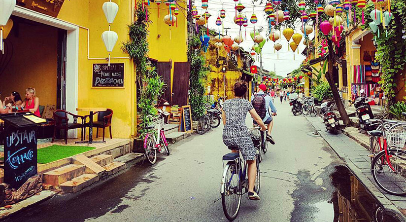 We start a tour of Hoi An village with a bicycle trip through every corner of Hoi An